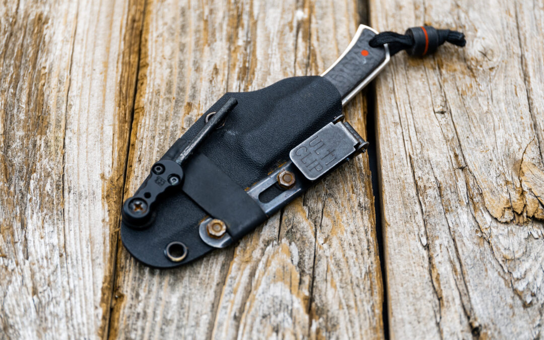 My Journey into the World of Pocket Fixed Blades