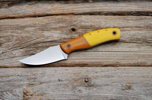 Sharpfinger- Yellow Burlap w/ Lager G-10
